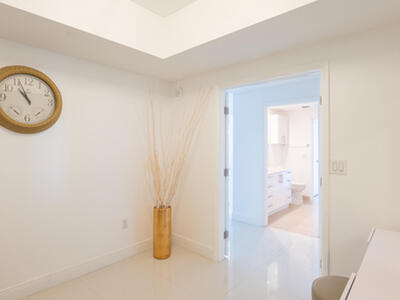 550 Okeechobee Boulevard, West Palm Beach, FL 33401