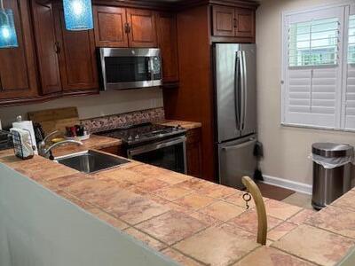 920 Dogwood Drive, Delray Beach, FL 33483