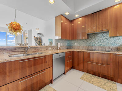 2700 N Ocean Drive, Singer Island, FL 33404