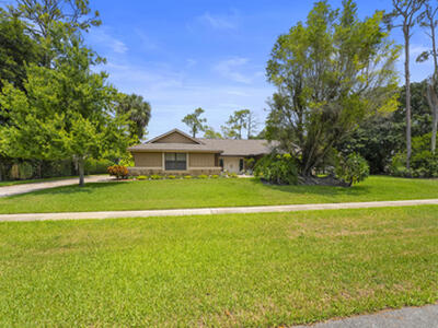 196 Scarborough Terrace, Wellington, FL 33414