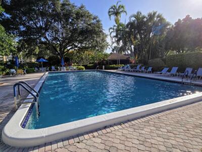 3150 N Course Lane, Pompano Beach, FL 33069