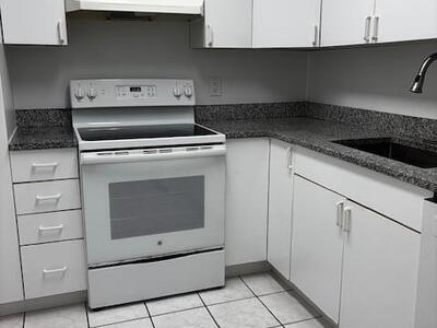 5280 NW 2nd Avenue, Boca Raton, FL 33487