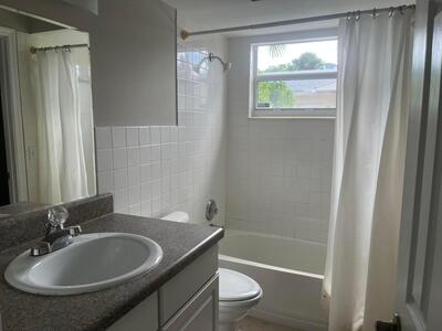 325 S Ocean Breeze, Lake Worth Beach, FL 33460