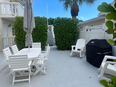 325 S Ocean Breeze, Lake Worth Beach, FL 33460