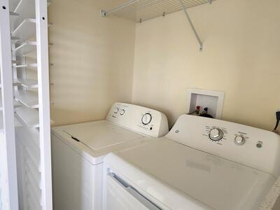 3178 Via Poinciana 402, Lake Worth, FL 33467