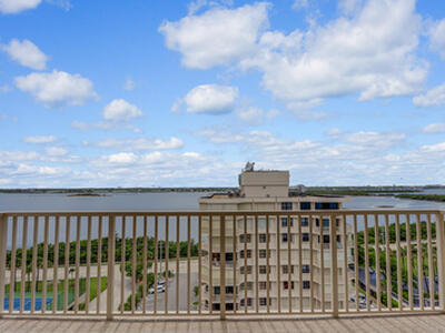 5480 N Ocean Drive, Singer Island, FL 33404