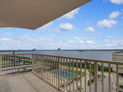 5480 N Ocean Drive, Singer Island, FL 33404