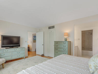 5480 N Ocean Drive, Singer Island, FL 33404