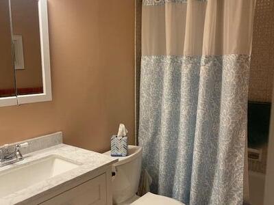 2 Fanshaw A, Boca Raton, FL 33434