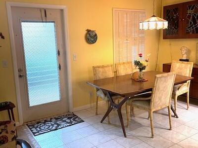 2 Fanshaw A, Boca Raton, FL 33434