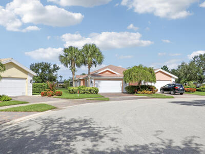 10628 SW Hartwick Drive, Port Saint Lucie, FL 34987