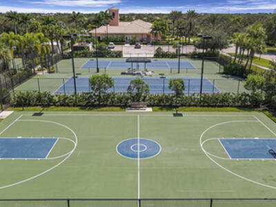 10628 SW Hartwick Drive, Port Saint Lucie, FL 34987