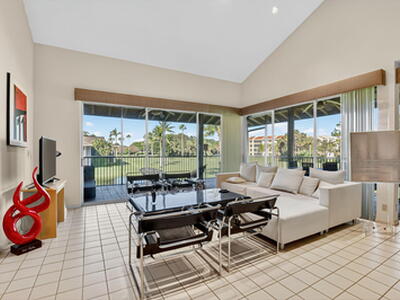 7623 Cinebar Drive, Boca Raton, FL 33433