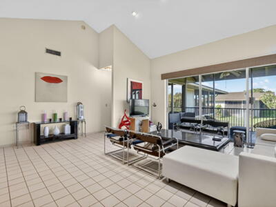 7623 Cinebar Drive, Boca Raton, FL 33433