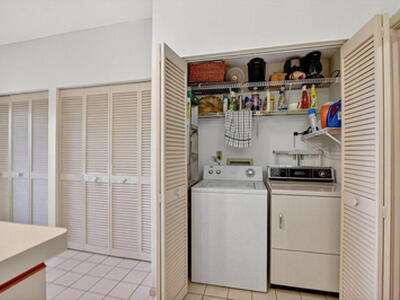 7623 Cinebar Drive, Boca Raton, FL 33433