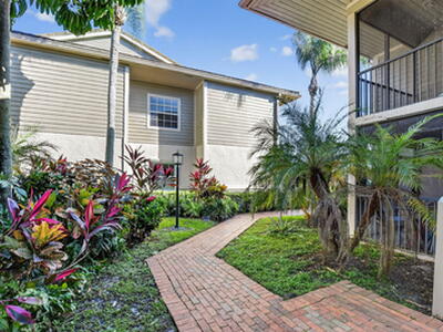 7623 Cinebar Drive, Boca Raton, FL 33433