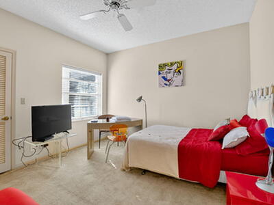 7623 Cinebar Drive, Boca Raton, FL 33433