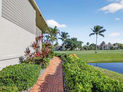 7623 Cinebar Drive, Boca Raton, FL 33433