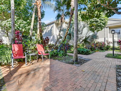 7623 Cinebar Drive, Boca Raton, FL 33433