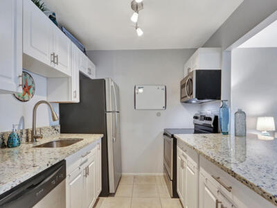 111 Doolen Court, North Palm Beach, FL 33408