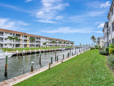 111 Doolen Court, North Palm Beach, FL 33408