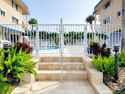 111 Doolen Court, North Palm Beach, FL 33408