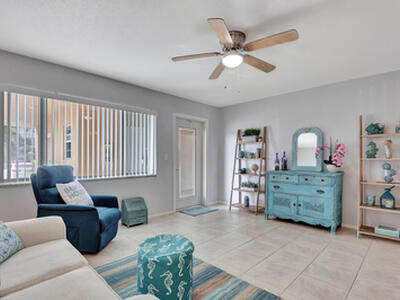 111 Doolen Court, North Palm Beach, FL 33408