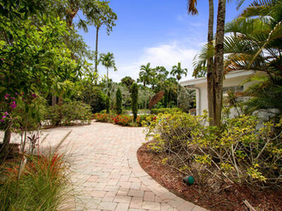 12327 Quercus Lane, Wellington, FL 33414