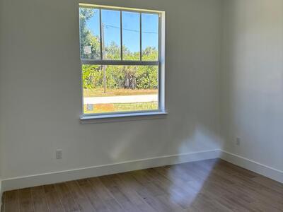 500 Sunset Road N, Rotonda West, FL 33947