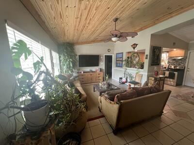 725 Carolina Avenue, Fort Lauderdale, FL 33312