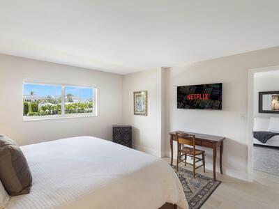 750 NE Spanish River Boulevard, Boca Raton, FL 33431