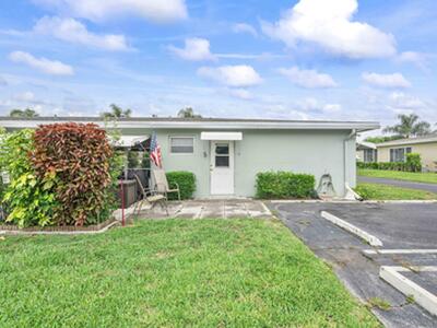 142 High Point Boulevard, Delray Beach, FL 33445