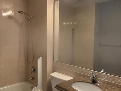 30 Harbour Isle Drive W, Fort Pierce, FL 34949