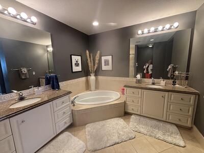 30 Harbour Isle Drive W, Fort Pierce, FL 34949