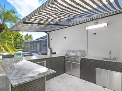 15700 Carrera Lane, Wellington, FL 33414