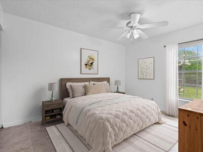 374 Bennington Lane, Lake Worth, FL 33467