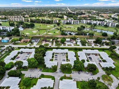 374 Bennington Lane, Lake Worth, FL 33467