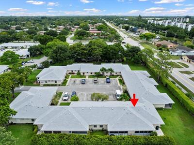 374 Bennington Lane, Lake Worth, FL 33467