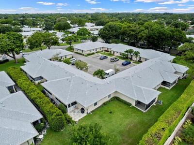 374 Bennington Lane, Lake Worth, FL 33467