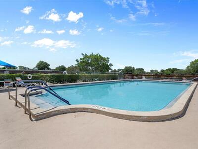 374 Bennington Lane, Lake Worth, FL 33467