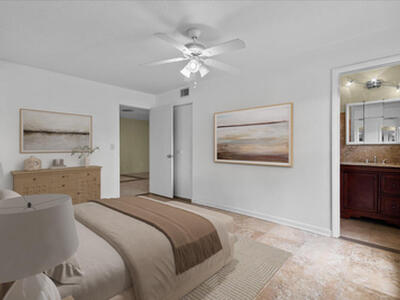 374 Bennington Lane, Lake Worth, FL 33467