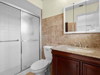 374 Bennington Lane, Lake Worth, FL 33467