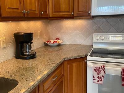 8833 Bella Vista Drive, Boca Raton, FL 33433