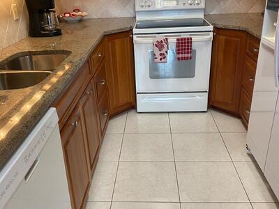 8833 Bella Vista Drive, Boca Raton, FL 33433