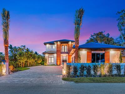 416 S Lake Drive, Lantana, FL 33462