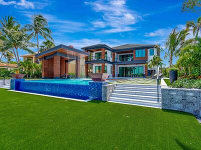 416 S Lake Drive, Lantana, FL 33462