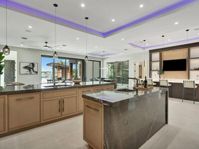 416 S Lake Drive, Lantana, FL 33462