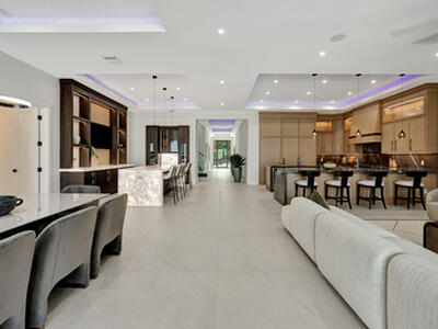 416 S Lake Drive, Lantana, FL 33462