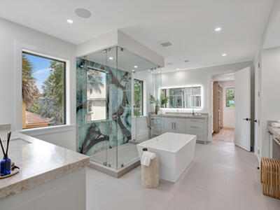 416 S Lake Drive, Lantana, FL 33462