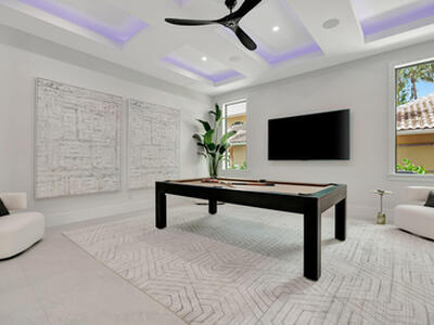 416 S Lake Drive, Lantana, FL 33462